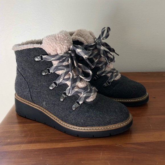 Dr. Scholls Combat/Hiking Boot - Picture 9 of 9